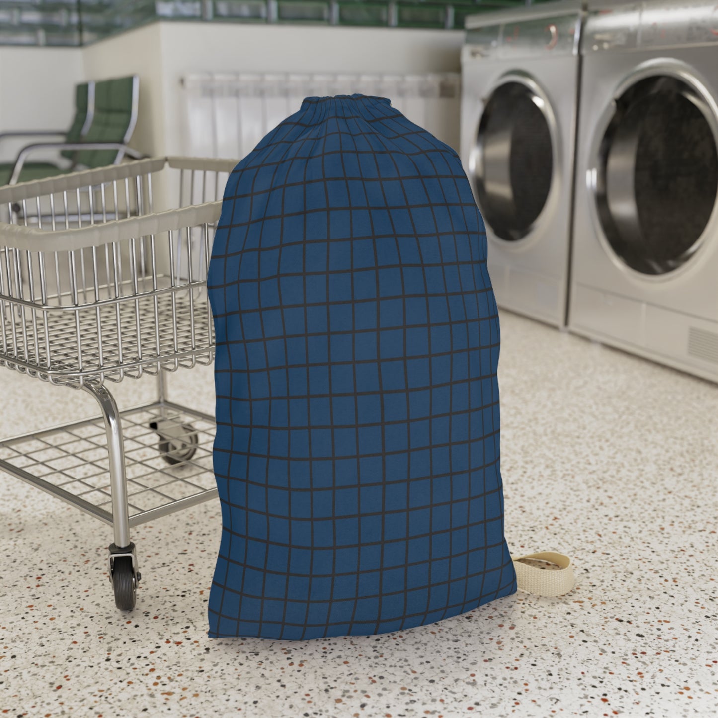 Blue Stylish Laundry Bag with Durable Strap for Everyday Use