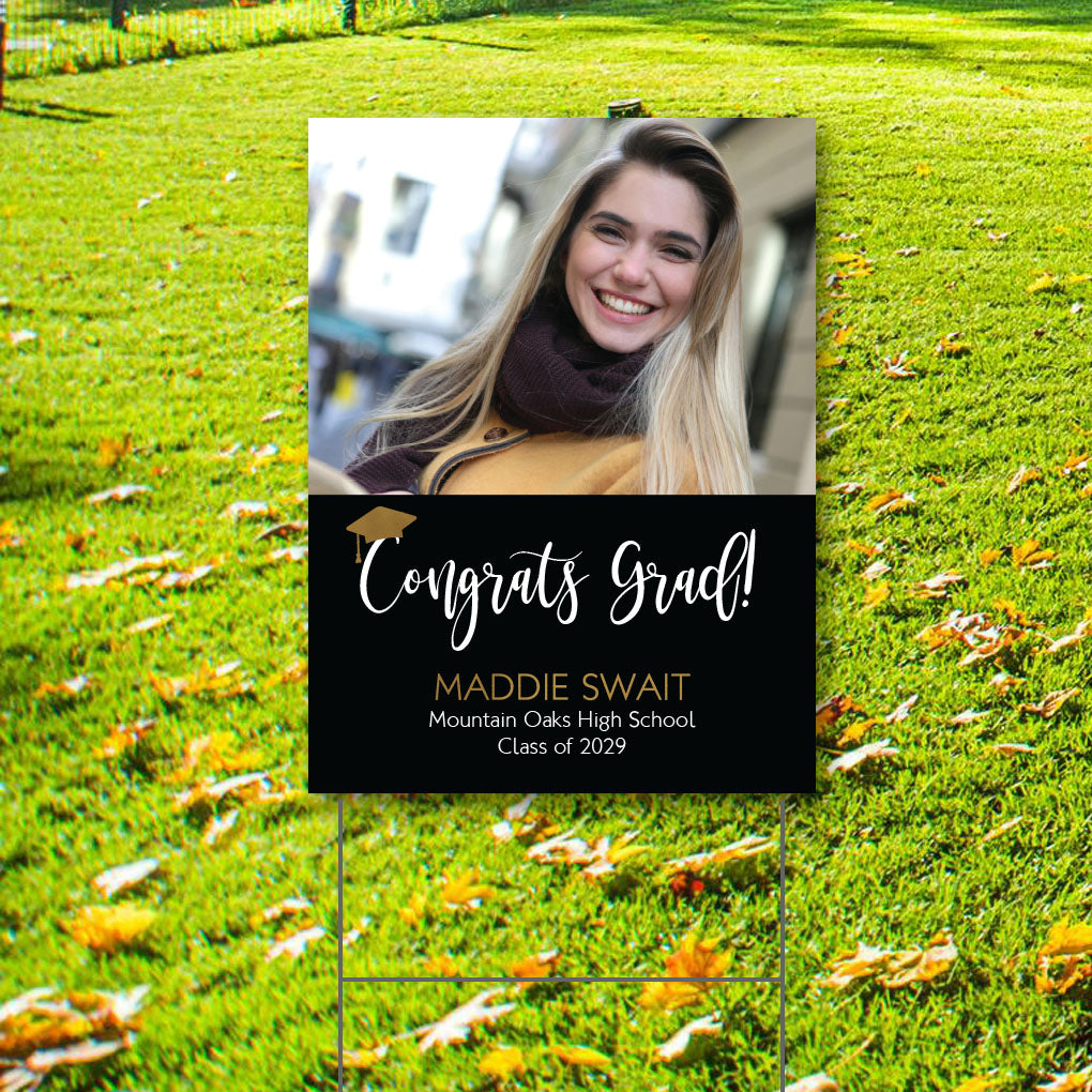 Cursive Graduation Yard Sign – Design Portico